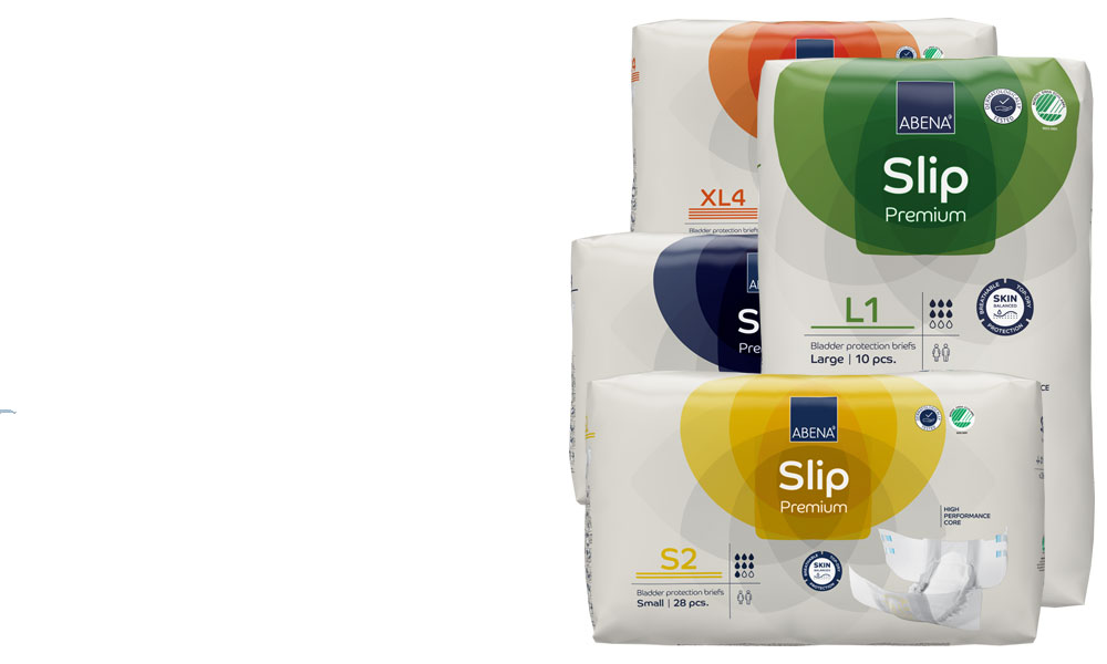 Vier Packungen von Inkontinenzprodukten der Marke ABENA in verschiedenen Farben stehen nebeneinander. Die Produkte sind als -Slip Premium- und -Bladder protection briefs- gekennzeichnet, vorgestellt auf einem sanften Farbverlauf.